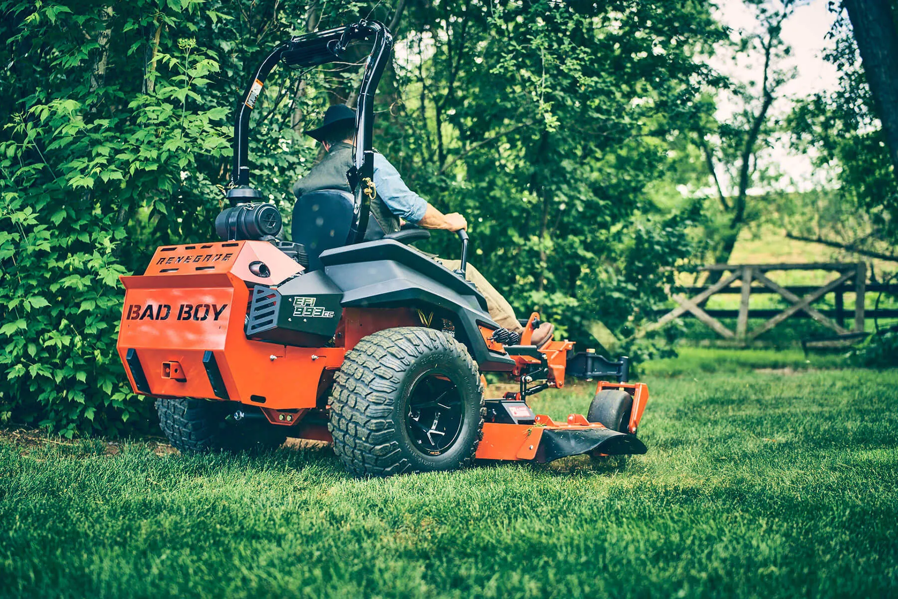 Bad Boy Renegade 61" Commercial Zero-Turn Mower w/ 38.5hp Kohler ECH980 EFI