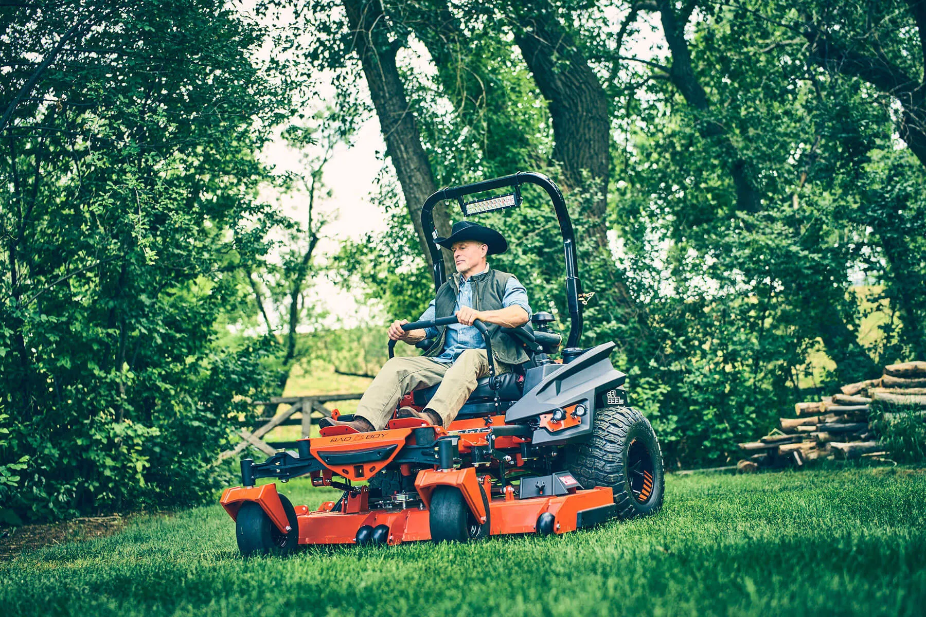 Bad Boy Renegade 61" Commercial Zero-Turn Mower w/ 38.5hp Kohler ECH980 EFI