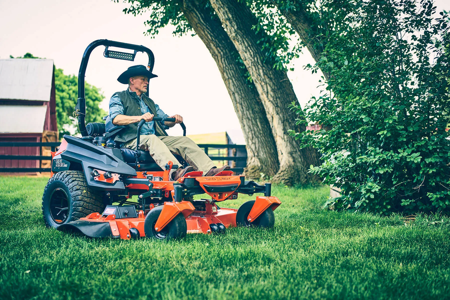 Bad Boy Renegade 61" Commercial Zero-Turn Mower w/ 38.5hp Kohler ECH980 EFI