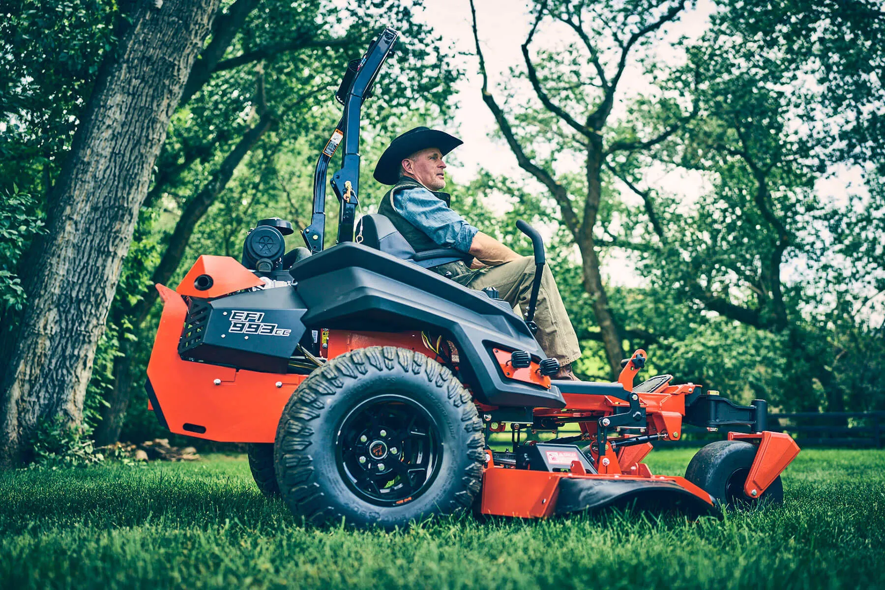 Bad Boy Renegade 61" Commercial Zero-Turn Mower w/ 38.5hp Kohler ECH980 EFI