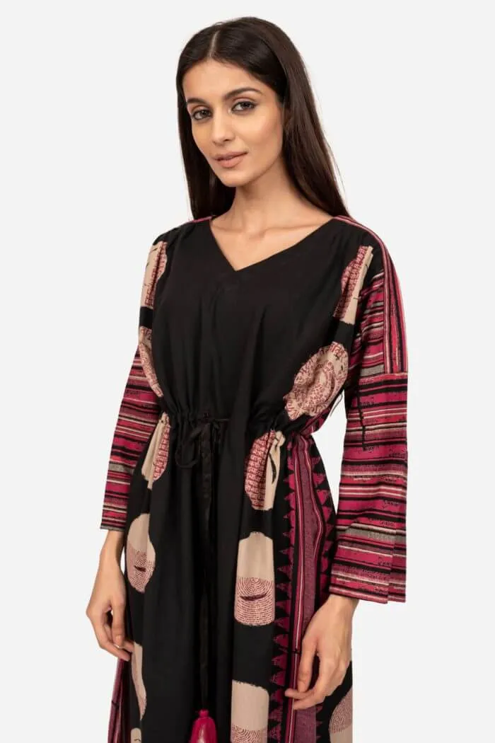 Black & Magenta Printed drop sleeve Dress