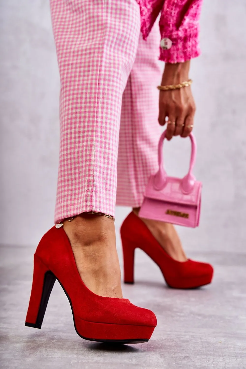 Block heel pumps Step in style