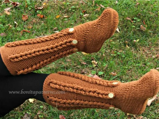 E-Book:Ten Crochet Bootie Patterns for Toasty Tootsies