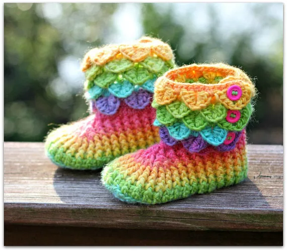 E-Book:Ten Crochet Bootie Patterns for Toasty Tootsies