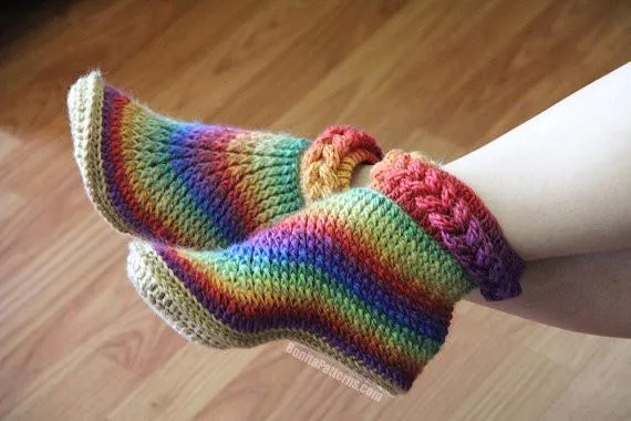 E-Book:Ten Crochet Bootie Patterns for Toasty Tootsies