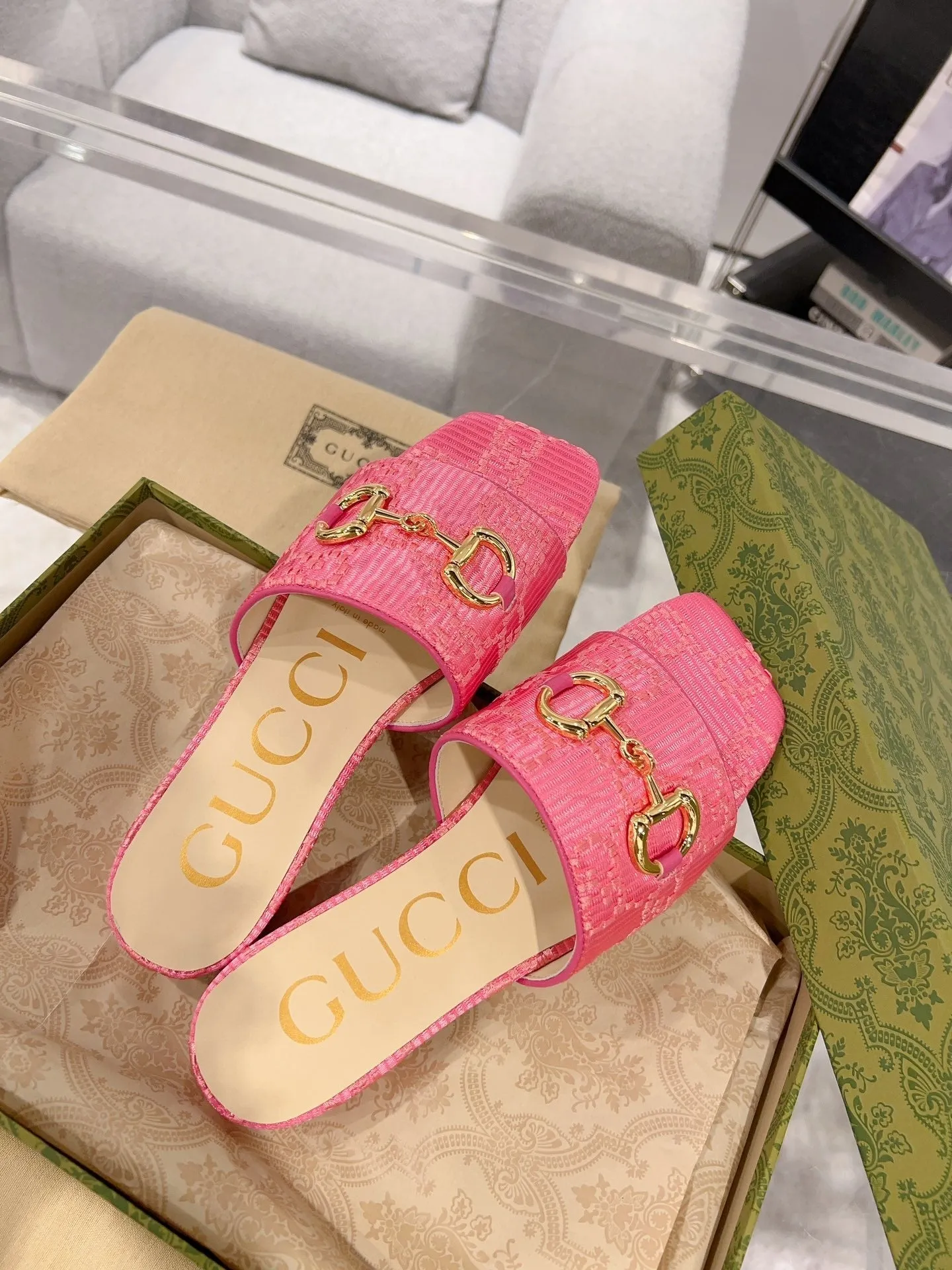 GG CHUNKY SLIDE SANDAL BRIGHT PINK CALFSKIN