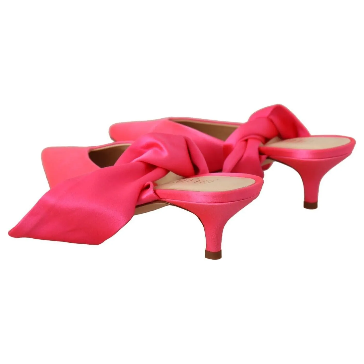 GIA COUTURE Chic Pink Kitten Heels for Elegant Evenings