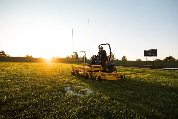 Hustler Super 104 Commercial Zero-Turn Mower w/ Kawasaki FX1000 EFI (38.5HP)