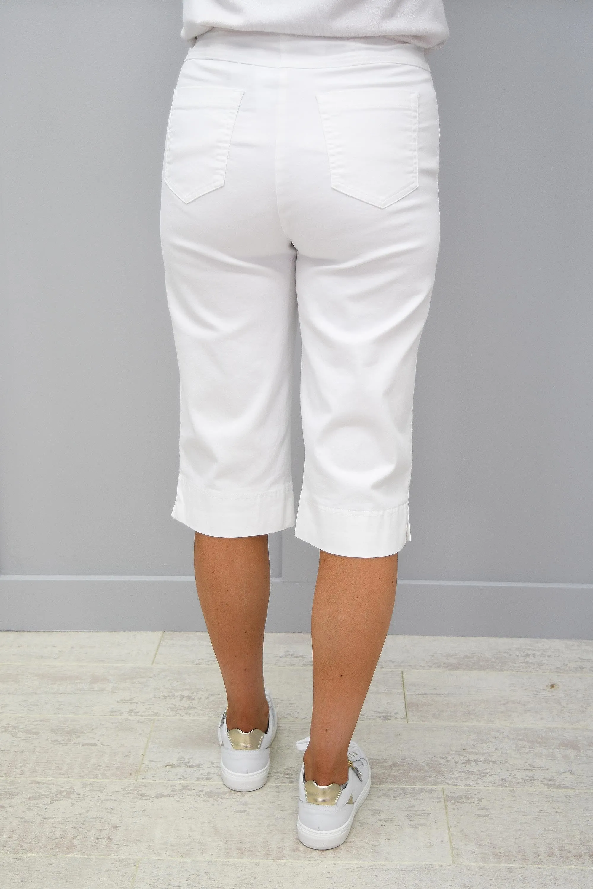 Robell White Denim Material Short - 51489 5448 10